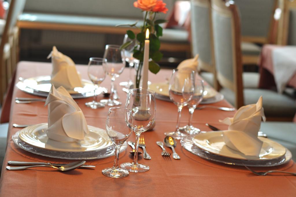 Hotel-Restaurant Heiligenstadter Hof Heiligenstadt in Oberfranken Exteriér fotografie
