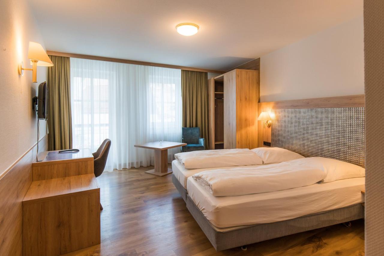 Hotel-Restaurant Heiligenstadter Hof Heiligenstadt in Oberfranken Exteriér fotografie